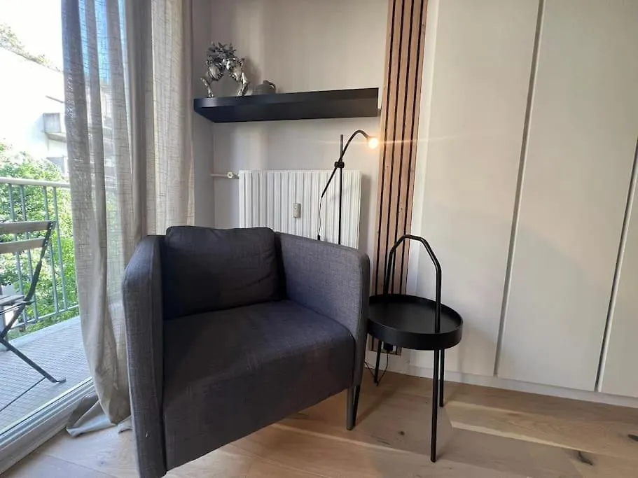 Apartment Parisian Charm Close Trocadero