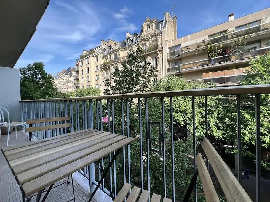 Parisian Charm Close Trocadero France